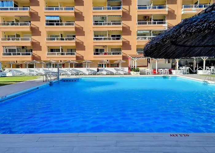 Pyr Beachfront And Pool Apartman Fuengirola